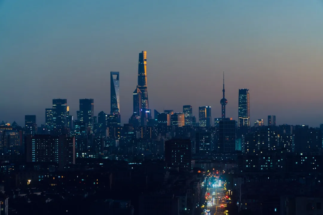 海洋监测设备选型指南：水质浮标与波浪浮标的技术指标解读