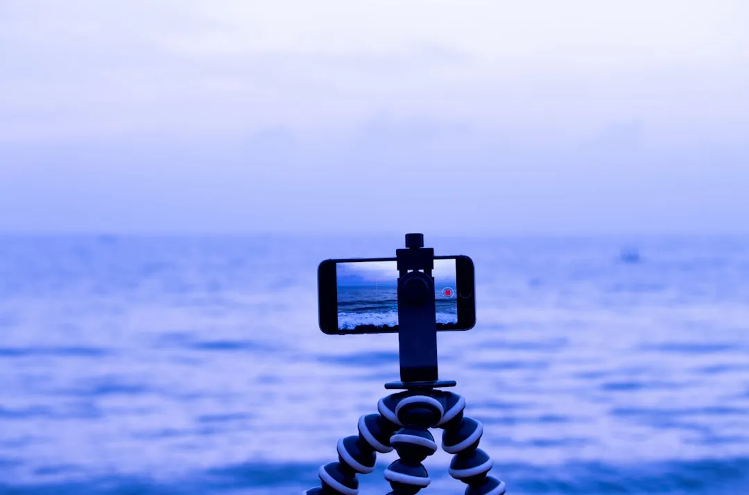 海洋监测设备技术解析：温盐深仪与海流计在海洋环境数据采集中的应用