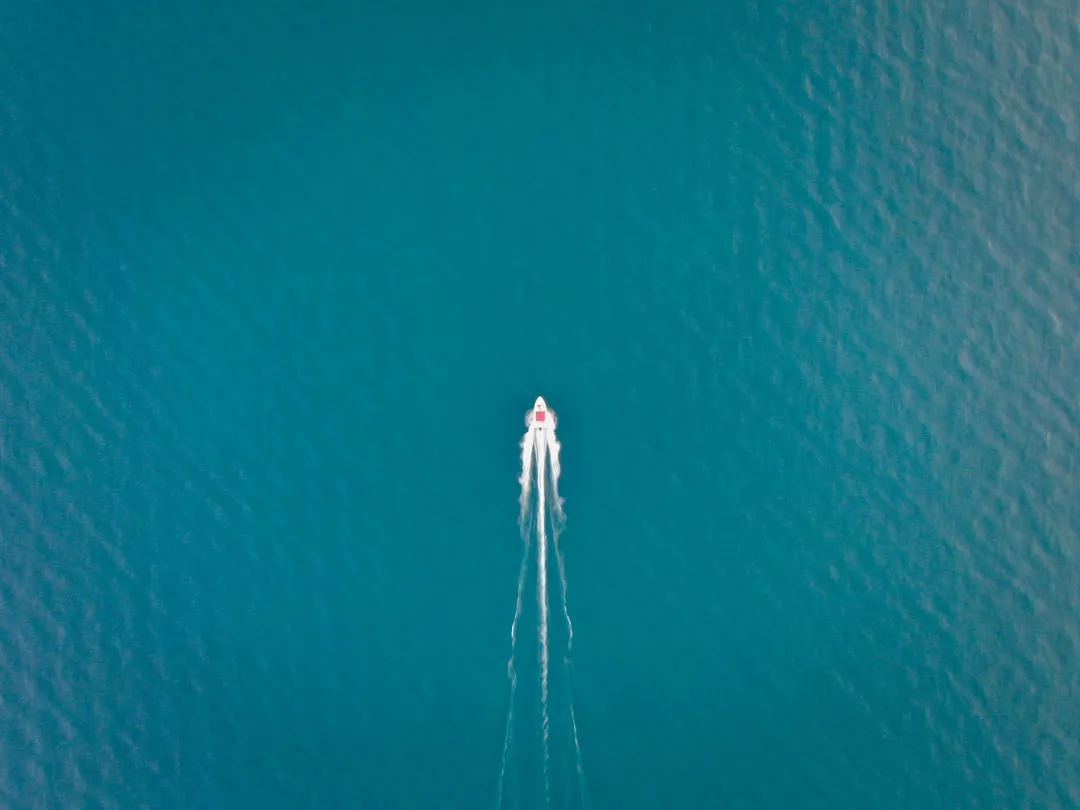 海洋监测设备技术解析：温盐深仪在长期水质浮标观测中的校准与维护要点