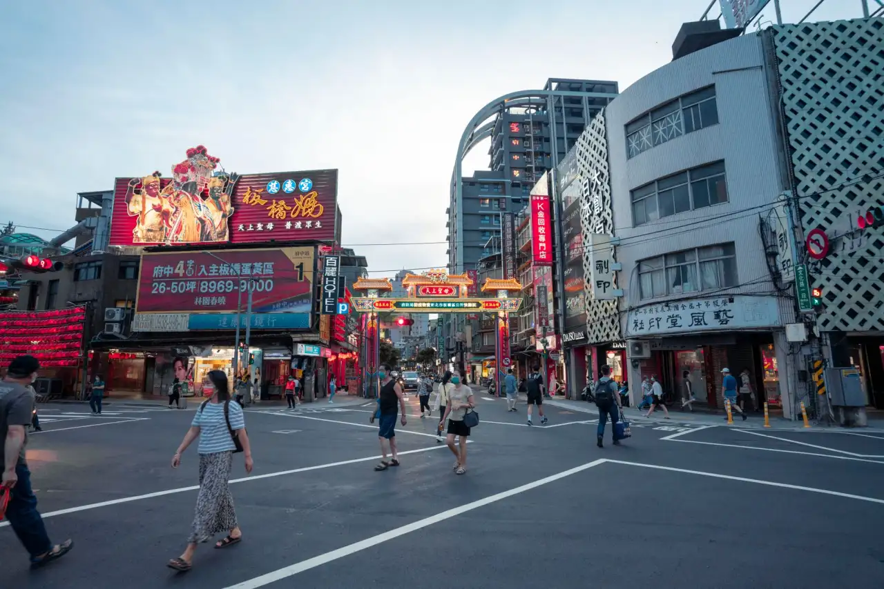 青岛蓄力已久网络科技水质浮标技术参数详解与选型建议